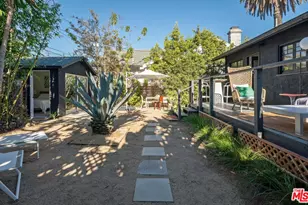 947 Amoroso Pl, Venice, CA 90291 - Photo 1