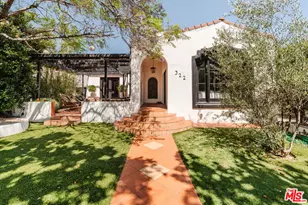 322 S Citrus Ave, Los Angeles, CA 90036 - Photo 1