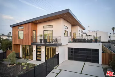 1390 Palms Blvd, Venice, CA 90291 - Photo 1