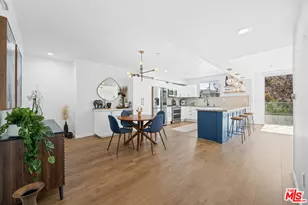 118 N Kings Rd, Los Angeles, CA 90048 - Photo 1