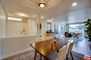 10824 Bloomfield St, Toluca Lake, CA 91602 - Photo 1