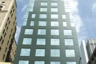 655 S Hope St, Los Angeles, CA 90017 - Photo 1