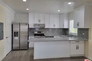 2758 W 12th St, Los Angeles, CA 90006 - Photo 1