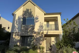 171 Scale, Irvine, CA 92618 - Photo 1