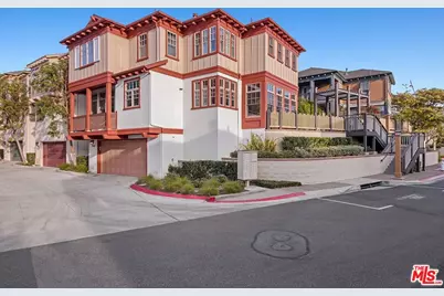 2584 Bungalow Pl #71, Corona del Mar, CA 92625 - Photo 1