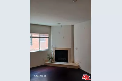 733 S Manhattan Pl #402, Los Angeles, CA 90005 - Photo 1