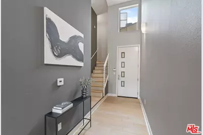 600 S Ridgeley Dr #Ph11, Los Angeles, CA 90036 - Photo 1