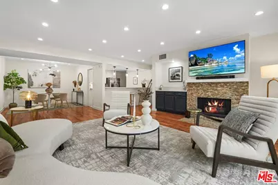 5440 Lindley Ave #208, Encino, CA 91316 - Photo 1