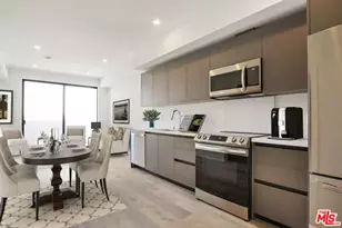 919 S Harvard Blvd #Ph2 502, Los Angeles, CA 90006 - Photo 1