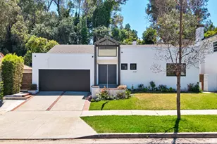 539 Levering Ave, Los Angeles, CA 90024 - Photo 1