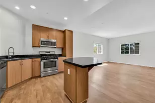 1408 W Washington Blvd, Los Angeles, CA 90007 - Photo 1