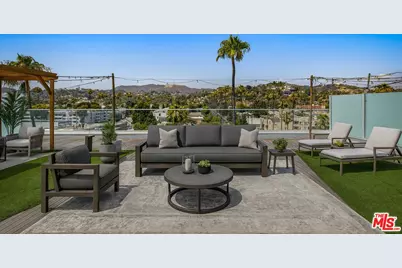 5750 E Hollywood Blvd #735, Los Angeles, CA 90028 - Photo 1