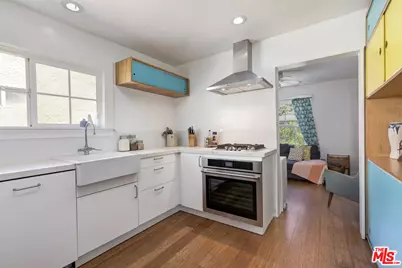 702 Amador St, Los Angeles, CA 90012 - Photo 1