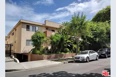 650 Westmount Dr #204, West Hollywood, CA 90069 - Photo 1