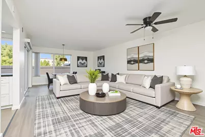 18524 Mayall St #D, Northridge, CA 91324 - Photo 1