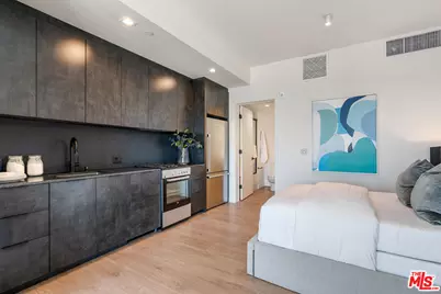 10700 Tabor St #Ph7, Los Angeles, CA 90034 - Photo 1