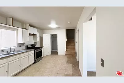 19040 Bassett St, Reseda, CA 91335 - Photo 1