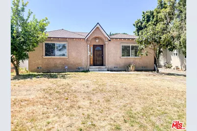 12612 Hatteras St, Valley Village, CA 91607 - Photo 1