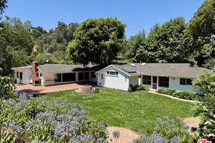1754 Mandeville Canyon Rd, Los Angeles, CA 90049 - Photo 1