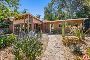 4977 Canoga Ave, Woodland Hills, CA 91364 - Photo 1