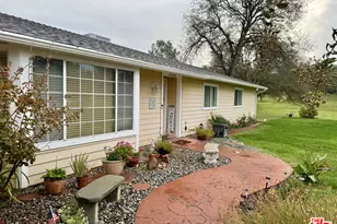 31229 Rolling Meadow Ct, Coarsegold, CA 93614 - Photo 1