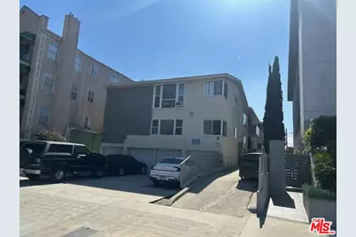 5820 W Olympic Blvd #4, Los Angeles, CA 90036 - Photo 1