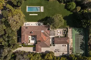 115 N Carolwood Dr, Los Angeles, CA 90077 - Photo 1