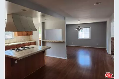 9542 Yolanda Ave, Northridge, CA 91324 - Photo 1