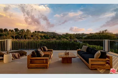 25242 Prado Del Grandioso, Calabasas, CA 91302 - Photo 1