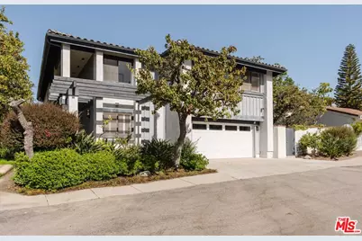 17273 Avenida De La Herradura, Pacific Palisades, CA 90272 - Photo 1
