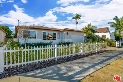 11883 Freeman Ave, Hawthorne, CA 90250 - Photo 1