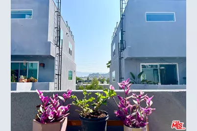 2927 Denby Ave, Los Angeles, CA 90039 - Photo 1