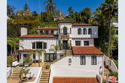 2420 Chislehurst Dr, Los Angeles, CA 90027 - Photo 1