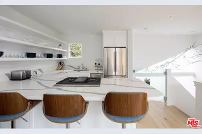 29233 Heathercliff Rd #3, Malibu, CA 90265 - Photo 1