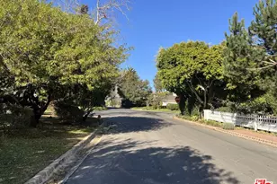 1355 Monaco Dr, Pacific Palisades, CA 90272 - Photo 1