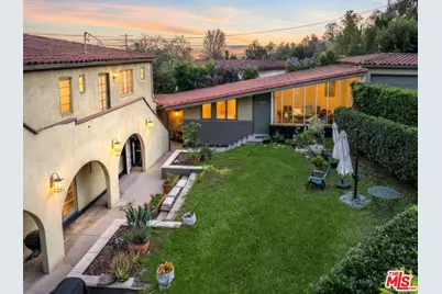 2515 N Commonwealth Ave, Los Angeles, CA 90027 - Photo 1