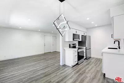 1547 N Edison Blvd, Burbank, CA 91505 - Photo 1