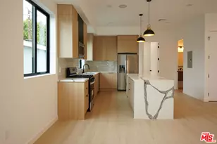 13843 Burbank Blvd, Sherman Oaks, CA 91401 - Photo 1