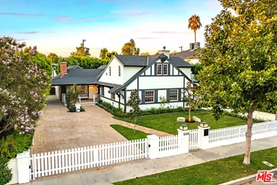 10445 Valley Spring Ln, Toluca Lake, CA 91602 - Photo 1