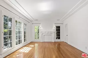 361 S Doheny Dr, Beverly Hills, CA 90211 - Photo 1