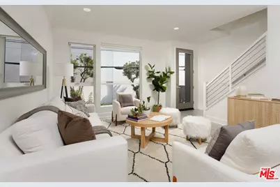 6067 W Studio Ct, Los Angeles, CA 90038 - Photo 1