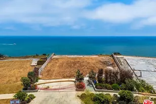 18434 Coastline Dr, Malibu, CA 90265 - Photo 1