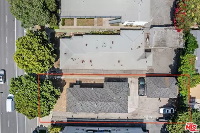 11856 Venice Blvd, Los Angeles, CA 90066 - Photo 1