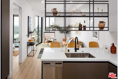 3833 Dunn #404, Culver City, CA 90232 - Photo 1