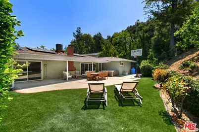 3421 Castlewoods Pl, Sherman Oaks, CA 91403 - Photo 1