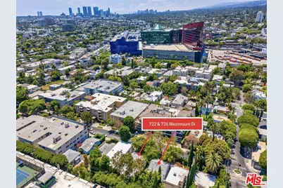 722 Westmount Dr, West Hollywood, CA 90069 - Photo 1