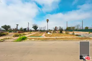 947 Iliff St, Pacific Palisades, CA 90272 - Photo 1