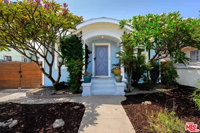 2955 8th Ave, Los Angeles, CA 90018 - Photo 1