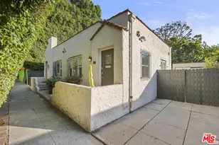 7560 Willoughby Ave, Los Angeles, CA 90046 - Photo 1