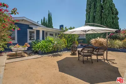 832 N Edgemont St, Los Angeles, CA 90029 - Photo 1